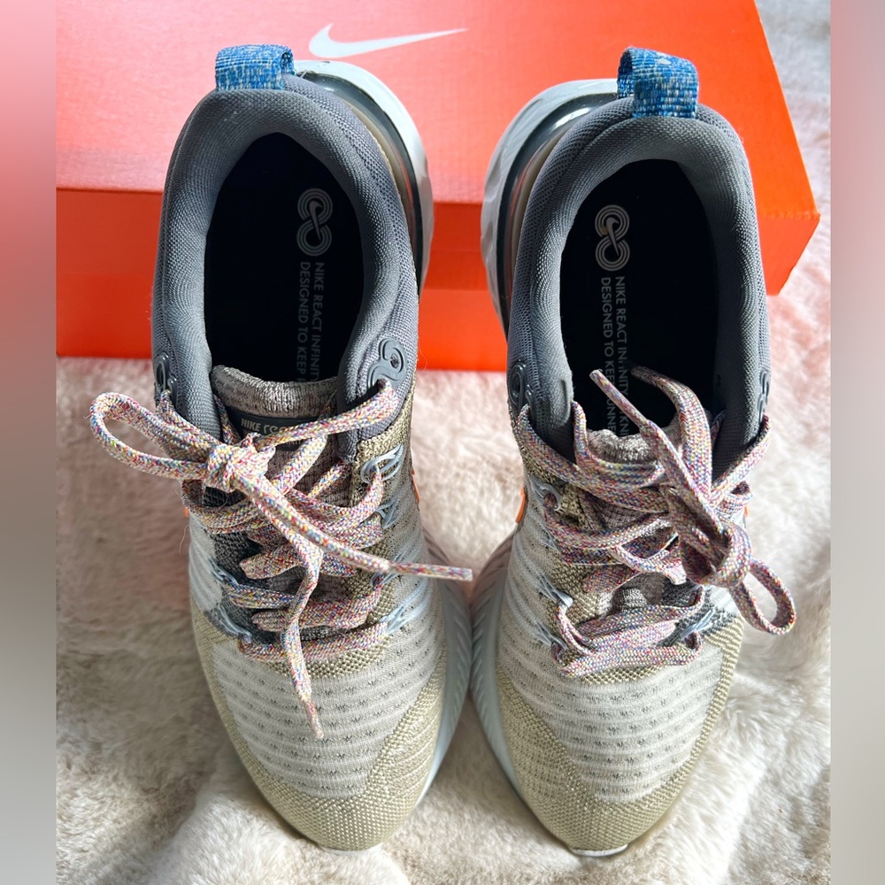 Nike React Infinity Run Flyknit 2 - image 3